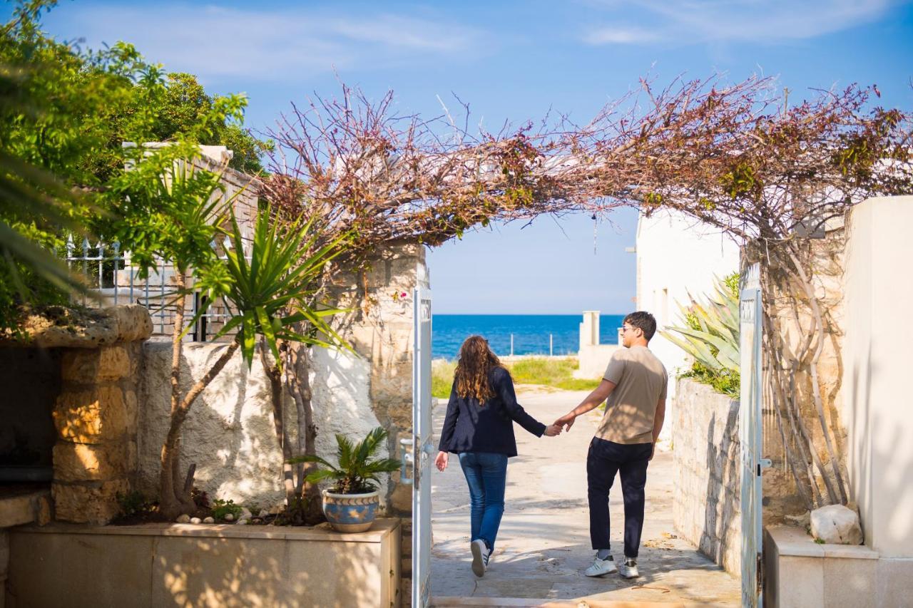 فيلا Fronte Mare San Vito  المظهر الخارجي الصورة